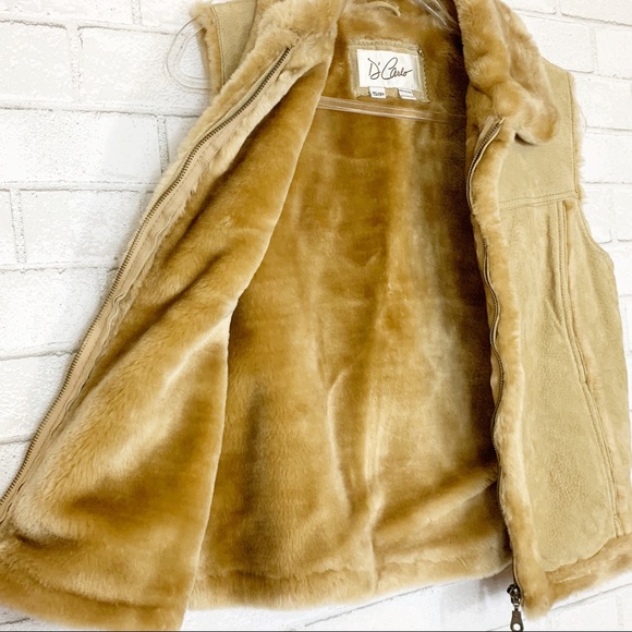 D’Carlo Fur Vest || small - Picture 2 of 6